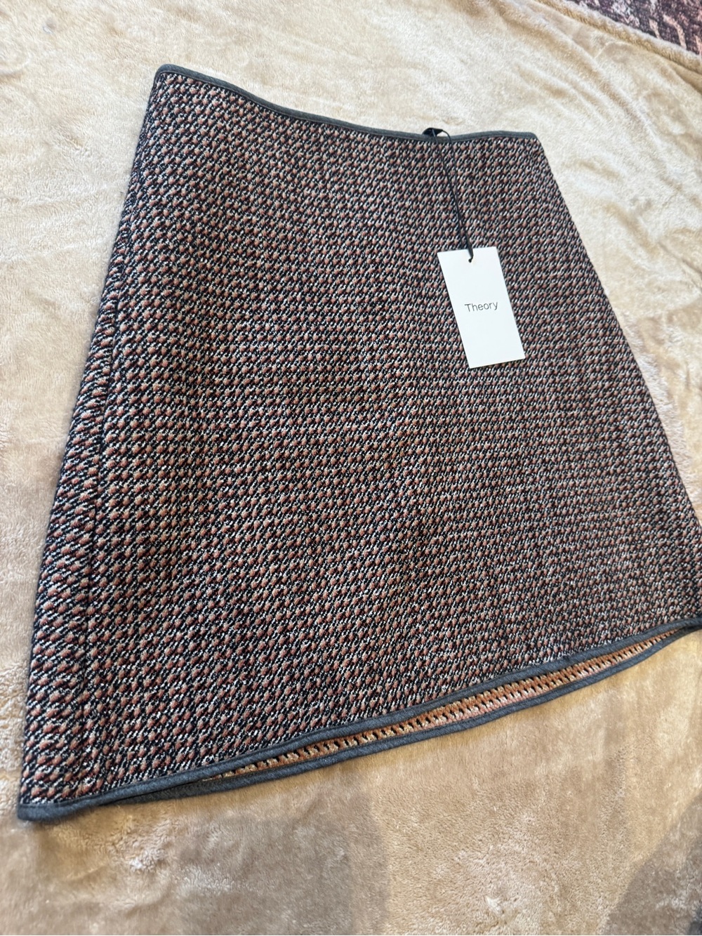 NWT Theory mini skirt